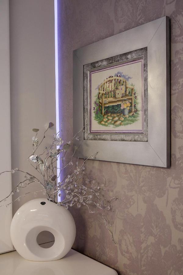 Apartment Boutique Ana Lucia *
